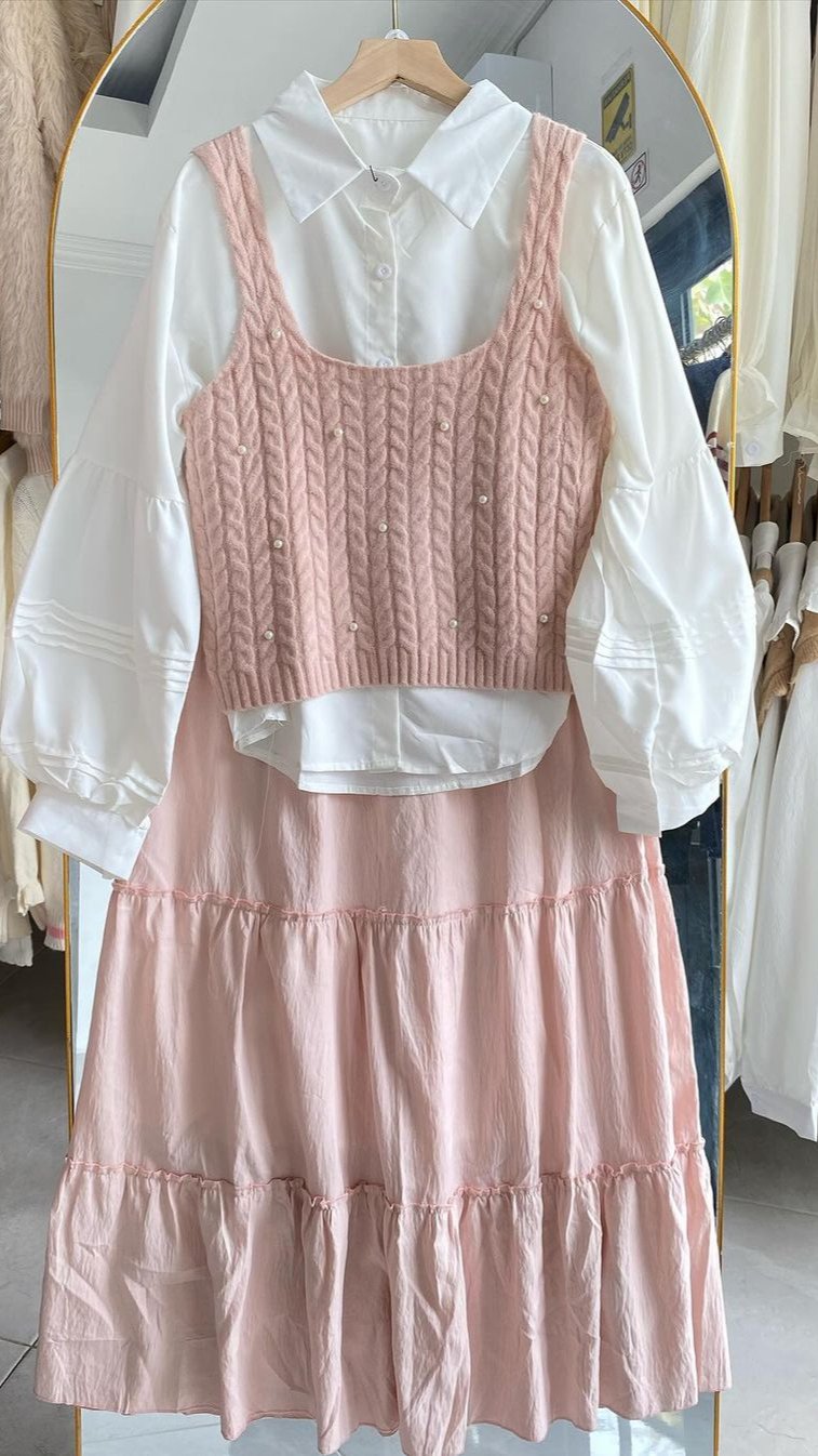 Elina - Gentle Skirt and Cardigan Set Made of Cotton